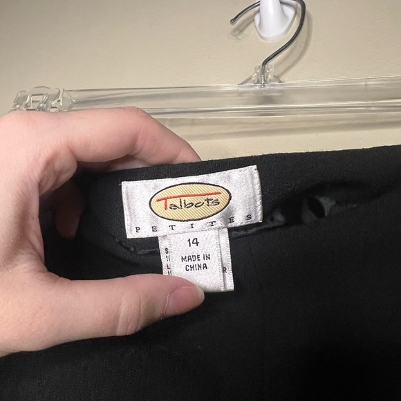 Talbots petite 100% Wool black pants - Picture 9 of 11